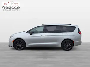 CHRYSLER Pacifica 3.6 V6 4x4 Limited S 291 PS / 7-Plätzer