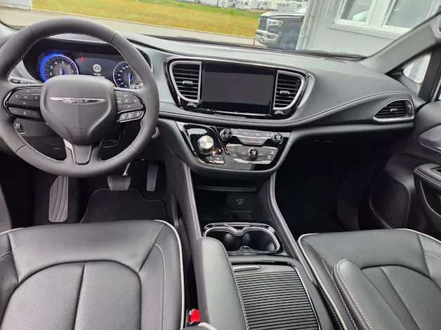 CHRYSLER Pacifica 3.6 V6 4x4 Limited S 291 PS / 7-Plätzer
