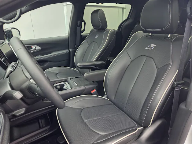 Chrysler Pacifica 3.6 V6 4x4 Limited S 291 PS / 7-Plätzer