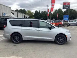 Chrysler Pacifica 3.6 V6 Limited S 291 PS / 7-Plätzer