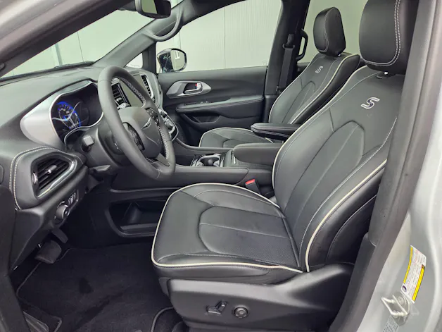 CHRYSLER Pacifica 3.6 V6 4x4 Limited S 291 PS / 7-Plätzer