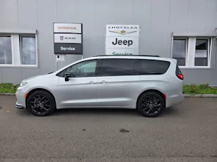 CHRYSLER Pacifica 3.6 V6 4x4 Limited S 291 PS / 7-Plätzer