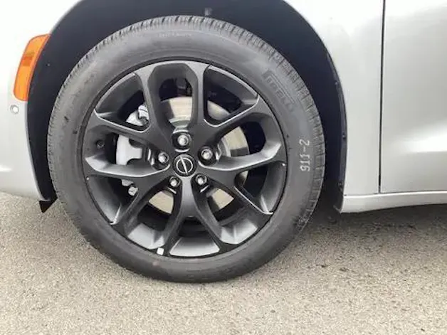 Chrysler Pacifica 3.6 V6 Limited S 291 PS / 7-Plätzer
