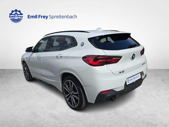 Fahrzeugbild BMW X2