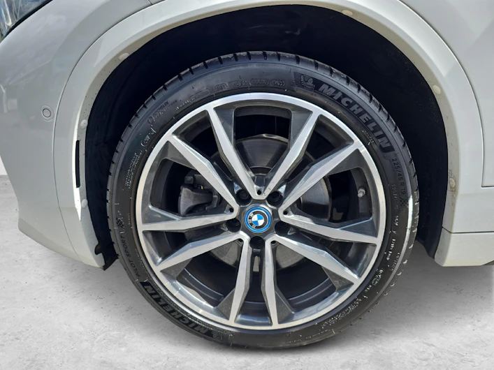 Fahrzeugbild BMW X2