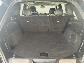 Fahrzeugbild JEEP Grand Cherokee 3.0 CRD 250 Summit / ab 3,99% Leasing bei Abschluss einer Protect Autoversicherung