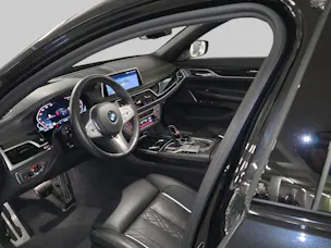 BMW 750i xDrive M Sport