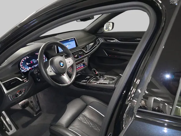 BMW 750i xDrive M Sport