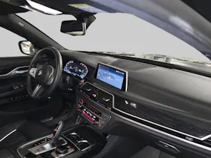 BMW 750i xDrive M Sport