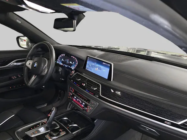 BMW 750i xDrive M Sport
