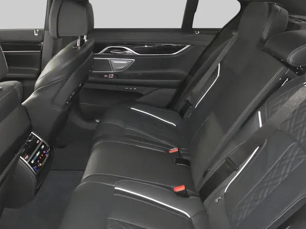 BMW 750i xDrive M Sport