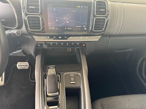 https://vehicle.imgix.net/4325858/4aed2c30-2f41-46b3-bf47-3f4b997bf743.jpg