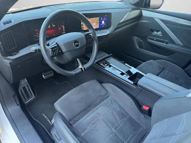 Opel Astra 1.6 T PHEV 180 Swiss Plus