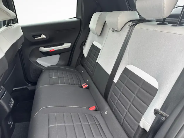 Citroën C3 1.2 Hybrid Max / ab 3,99% Leasing bei Abschluss einer Protect Autoversicherung