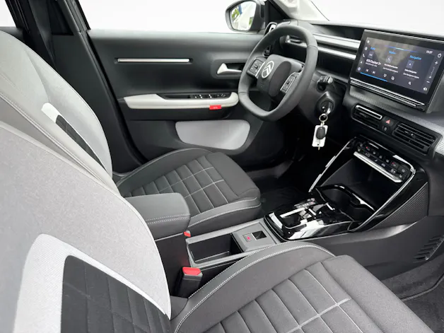 Citroën C3 1.2 Hybrid Max / ab 3,99% Leasing bei Abschluss einer Protect Autoversicherung
