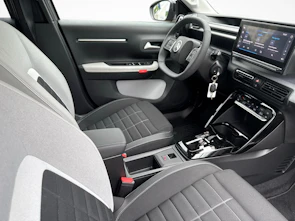 Fahrzeugbild CITROEN C3 1.2 Hybrid Max / ab 3,99% Leasing bei Abschluss einer Protect Autoversicherung