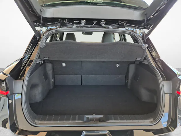 Lexus LBX 1.5 Hybrid Relax AWD / ab 3,99% Leasing bei Abschluss einer Protect Autoversicherung