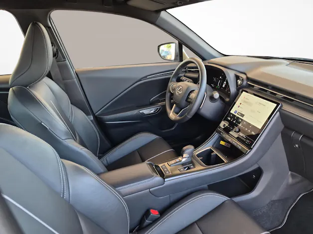 Lexus LBX 1.5 Hybrid Relax AWD / ab 3,99% Leasing bei Abschluss einer Protect Autoversicherung