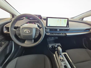 immagine del veicolo TOYOTA Prius 2.0 Plug-In-Hybrid Trend / ab 3,99% Leasing bei Abschluss einer Protect Autoversicherung
