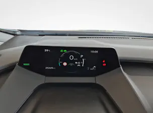 Toyota Prius 2.0 Plug-In-Hybrid Trend / ab 3,99% Leasing bei Abschluss einer Protect Autoversicherung
