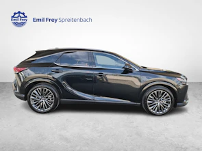 immagine del veicolo LEXUS RX 450h+ Excellence / ab 3,99% Leasing bei Abschluss einer Protect Autoversicherung