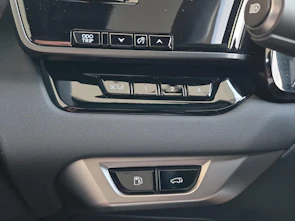 immagine del veicolo LEXUS RX 450h+ Excellence / ab 3,99% Leasing bei Abschluss einer Protect Autoversicherung