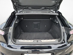 https://vehicle.imgix.net/4325870/31b798fc-54e7-4880-aec5-32821f7cf894.jpg