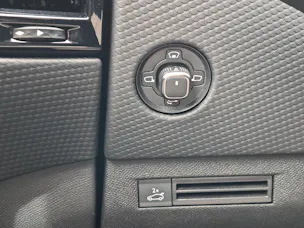 DS Automobiles 4 1.6 PureTech Rivoli / ab 3,99% Leasing bei Abschluss einer Protect Autoversicherung