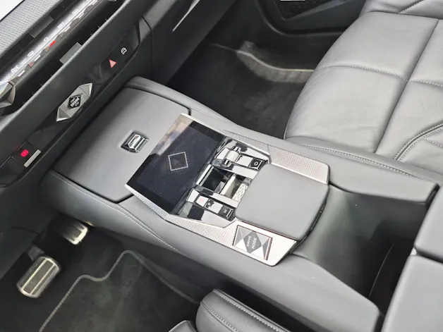 DS Automobiles 4 1.6 PureTech Rivoli / ab 3,99% Leasing bei Abschluss einer Protect Autoversicherung