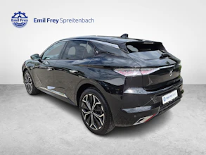 https://vehicle.imgix.net/4325870/eb099f08-ee94-4e7b-ad38-24758a67dbac.jpg