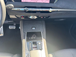 Fahrzeugbild DS AUTOMOBILES 4 1.6 E-Tense Ligne Noire