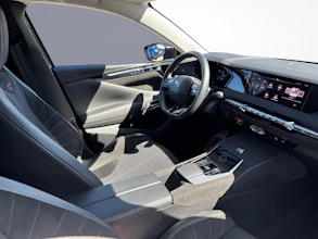 https://vehicle.imgix.net/4325871/884ed6df-914f-417b-82ee-db4f343f0c36.jpg