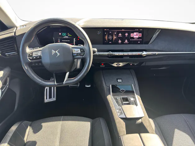 DS Automobiles 4 1.6 E-Tense Ligne Noire