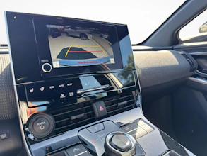 https://vehicle.imgix.net/4325872/31bc368e-e1e1-458b-9119-3cca2ef9e3ad.jpg