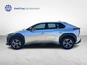Toyota bZ4X Trend / ab 0,99% Leasing bei Abschluss einer Protect Autoversicherung
