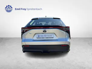 Toyota bZ4X Trend / ab 0,99% Leasing bei Abschluss einer Protect Autoversicherung