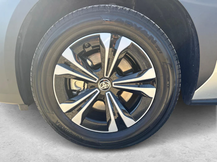 immagine del veicolo TOYOTA BZ4X