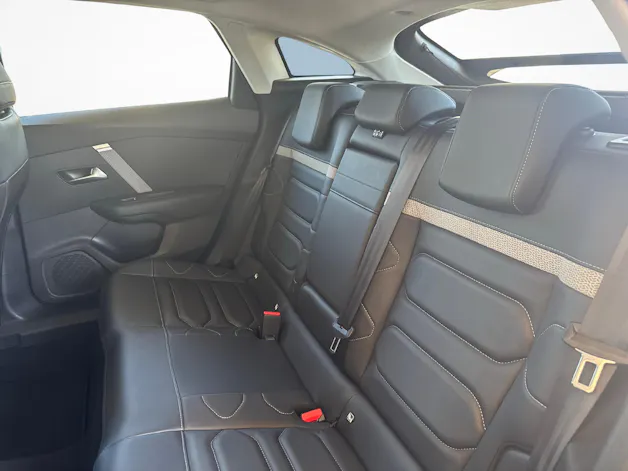 Citroën C4 1.2 PureTech Shine / ab 3,99% Leasing bei Abschluss einer Protect Autoversicherung