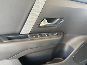 Citroën C4 1.2 PureTech Shine / ab 3,99% Leasing bei Abschluss einer Protect Autoversicherung