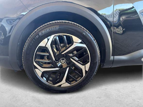 Fahrzeugbild CITROEN C4 1.2 PureTech Shine / ab 3,99% Leasing bei Abschluss einer Protect Autoversicherung