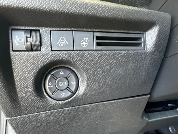 Citroën C4 1.2 PureTech Shine / ab 3,99% Leasing bei Abschluss einer Protect Autoversicherung