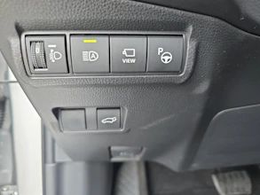 https://vehicle.imgix.net/4325876/4cb31be6-6341-4366-a634-f3ee53fb529e.jpg