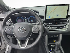 image du véhicule TOYOTA Corolla Cross 2.0 HSD Premium AWD-i / ab 3,99% Leasing bei Abschluss einer Protect Autoversicherung