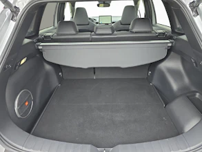 https://vehicle.imgix.net/4325876/b5adbc56-bcc1-495d-823b-50aa07234a88.jpg