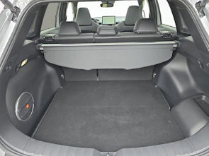 image du véhicule TOYOTA Corolla Cross 2.0 HSD Premium AWD-i / ab 3,99% Leasing bei Abschluss einer Protect Autoversicherung