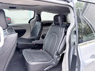 Chrysler PACIFICA 3.6 LIMITED 3.6-V6 7 Plätzer