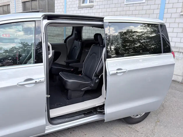Chrysler PACIFICA 3.6 LIMITED 3.6-V6 7 Plätzer