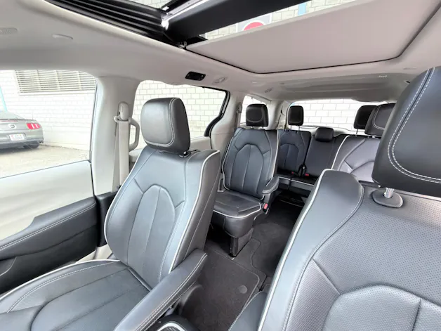 Chrysler PACIFICA 3.6 LIMITED 3.6-V6 7 Plätzer