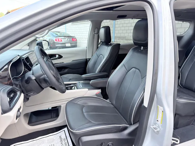 Chrysler PACIFICA 3.6 LIMITED 3.6-V6 7 Plätzer