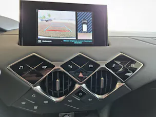 DS Automobiles 3 Crossback E-Tense Bastille / ab 3,99% Leasing bei Abschluss einer Protect Autoversicherung